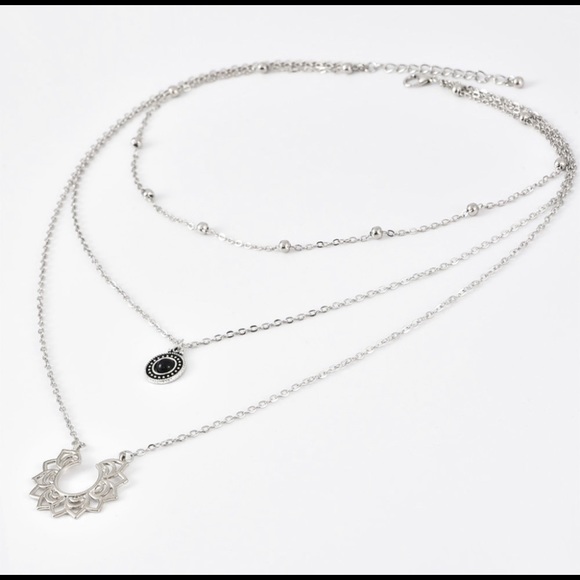 Golden Threads Layered Necklaces - Picture 5 of 8